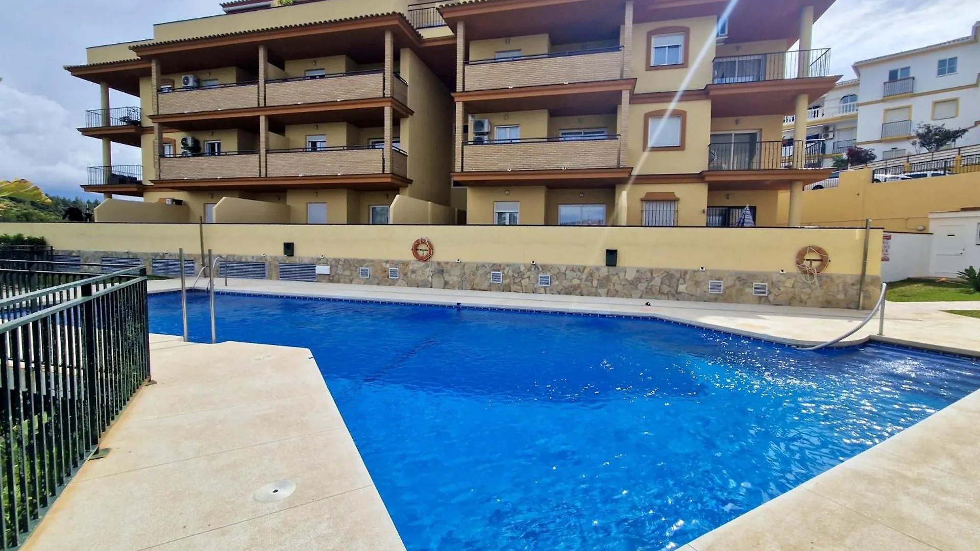 Sr Colinas Del Faro 2 Bdr In Mijas Costa Apartman