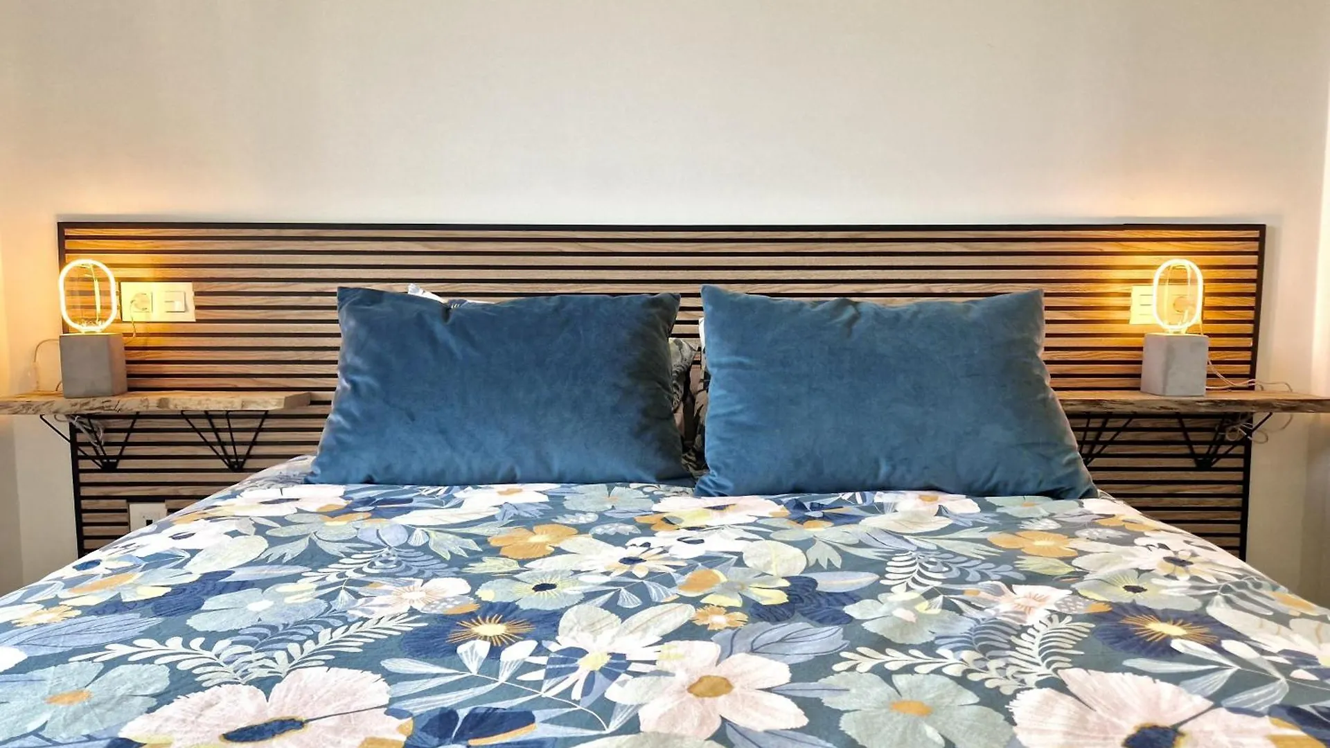 Sr Colinas Del Faro 2 Bdr In Mijas Costa Apartman Spanyolország